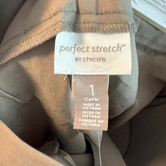 NWTs Chico’s Size 1 (8) Taupe Rayon/Nylon/Span Perfect Stretch Josie Capri Pants - Picture 9 of 14